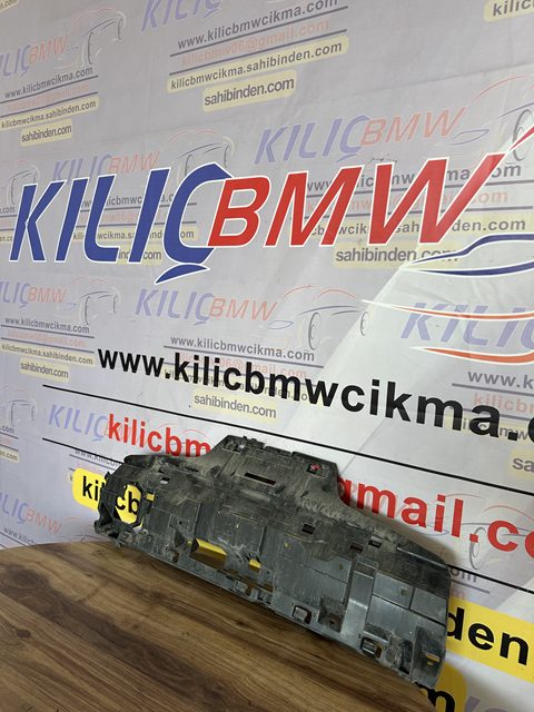 BMW 418 420 428 (F32-F33-) ÇIKMA ORJİNAL ARKA TAMPON ORTA BRAKETİ