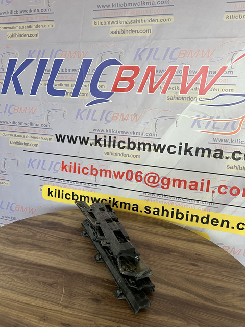 BMW 418 420 428 (F32-F33-F36) ÇIKMA ORJİNAL MARŞPİYEL BRAKETİ