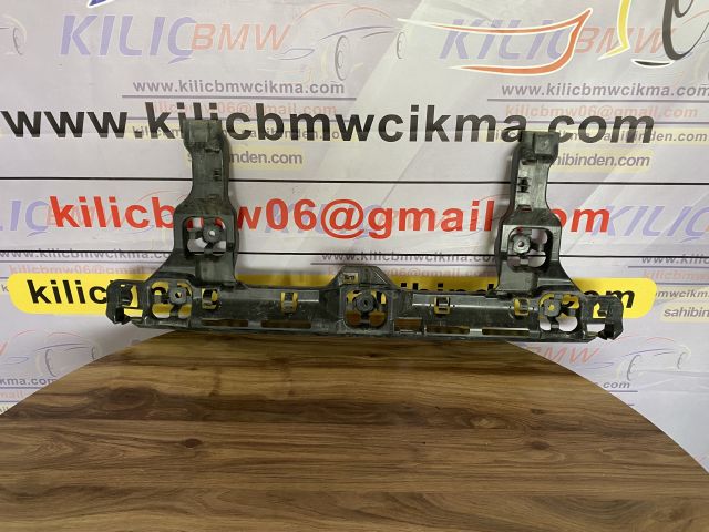 BMW ÇIKMA YEDEK PARÇA F40 116 118 ÇIKMA ORJİNAL ARKA TAMPON ORTA BRAKETİ 51128496655