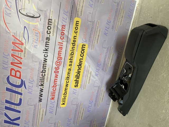 BMW ÇIKMA YEDEK PARÇA F40 116 118 ÇIKMA ORJİNAL ORTA KONSOL 51169460092