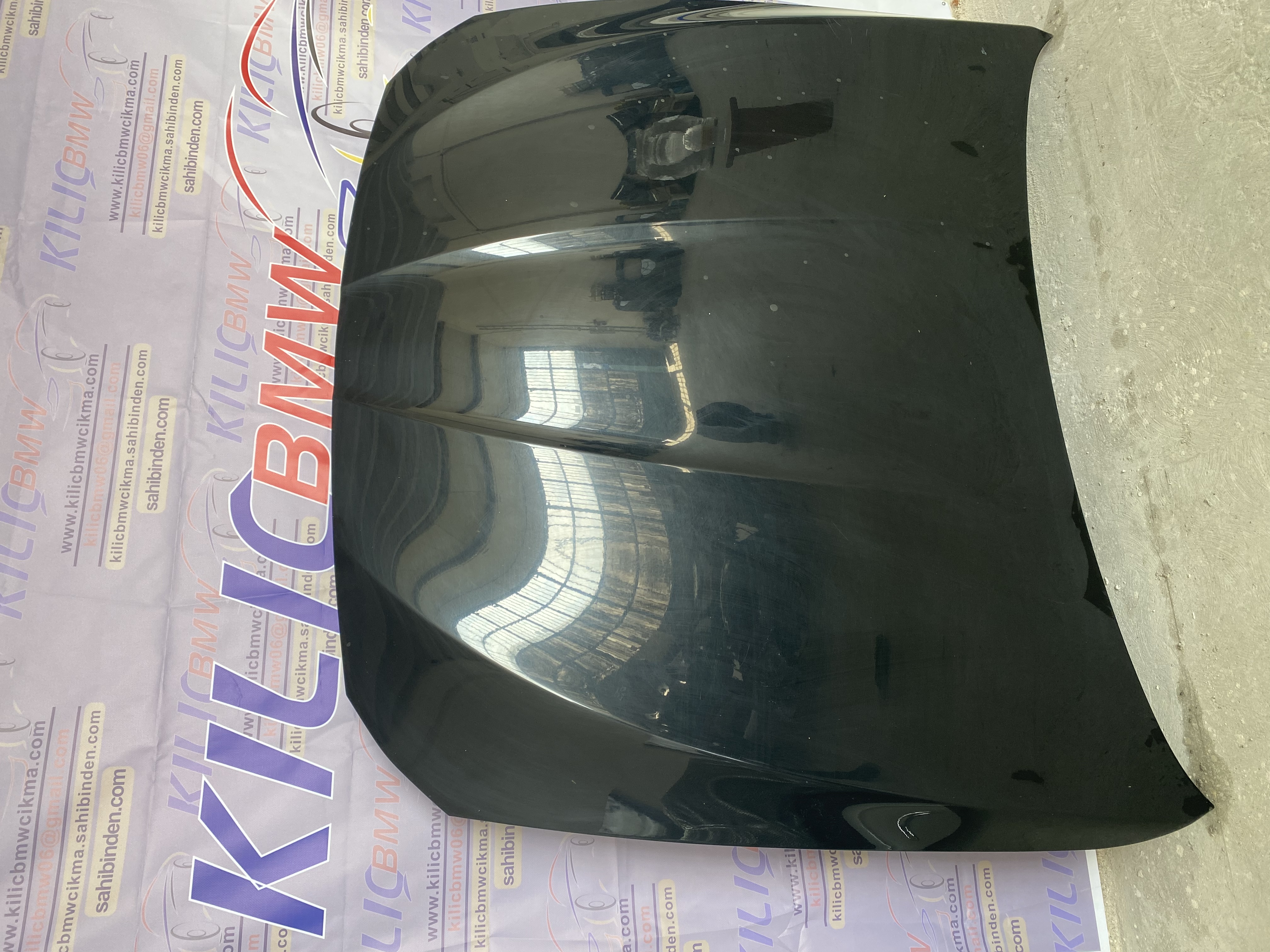 BMW F10 ÇIKMA KAPUT SİYAH HATASIZ