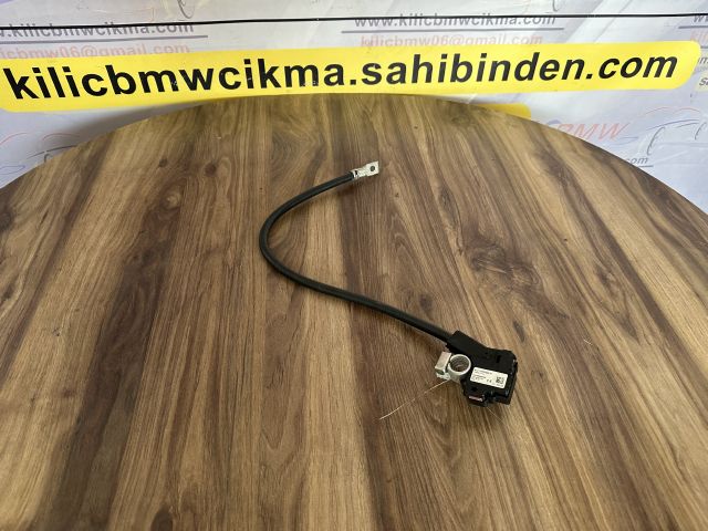 BMW F10 EKSİ KUTUP BAŞI ÇIKMA ORJİNAL