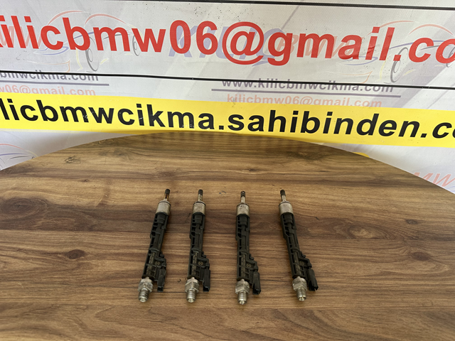 BMW F10 F30 520İ 320İ 328İ N20 ÇIKMA ENJEKTÖR 0261500172