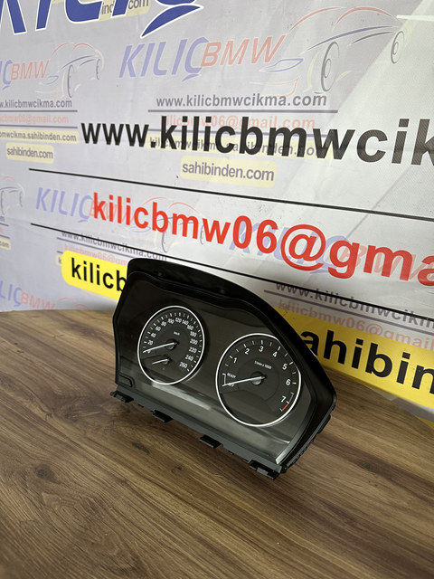 BMW F22 216 218 ÇIKMA ORJİNAL GÖSTERGE SAATİ
