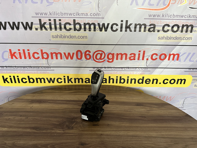 BMW F22 216 218 ÇIKMA ORJİNAL VİTES KOLU