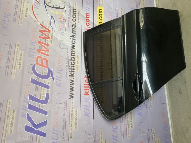 BMW F30 320 316 318 ÇIKMA KAPI SAĞ ARKA SİYAH HATASIZ