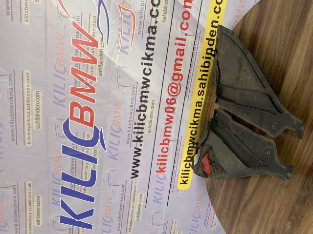 BMW F30 320 316 318 ÇIKMA ORJİNAL CAM ÖN IZGARASI ÜÇGEN 51717258179 64319353042