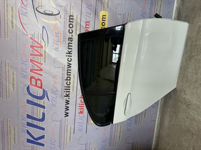 BMW F30 ÇIKMA KAPI SAĞ ARKA BEYAZ