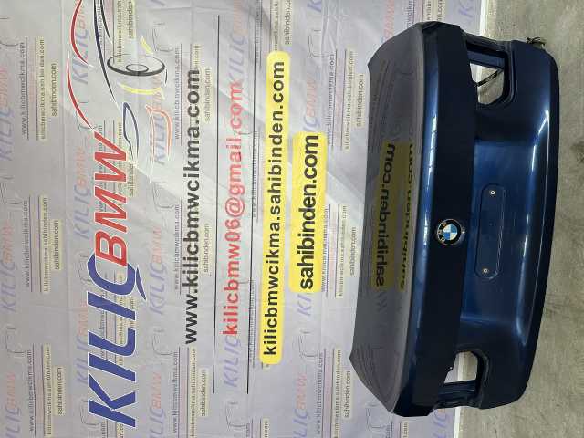 BMW F30 ÇIKMA ORJİNAL BAGAJ KAPAĞI MAVİ C10