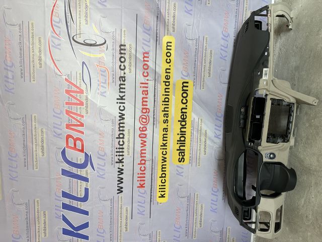 Bmw F30 Çıkma Torpido Bej Dikişli