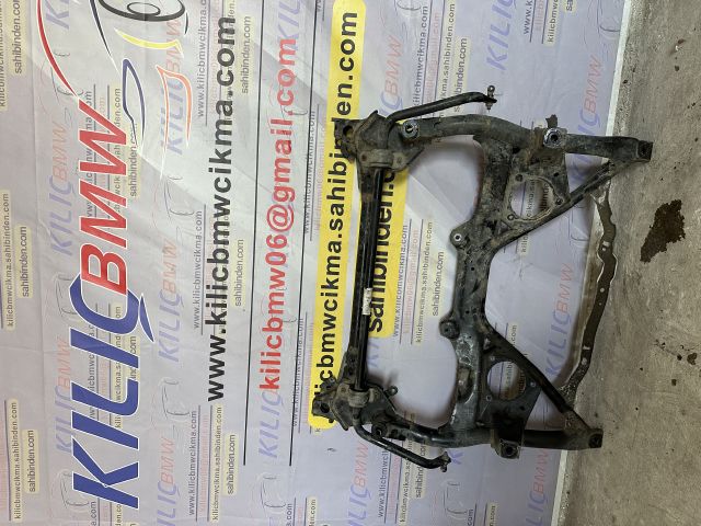 BMW F30 MOTOR TRAVERSİ ÇIKMA ORJİNAL