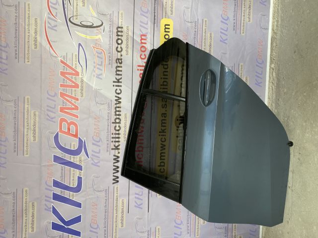 BMW F40 116 118 ÇIKMA ORJİNAL SOL ARKA KAPI KOLU