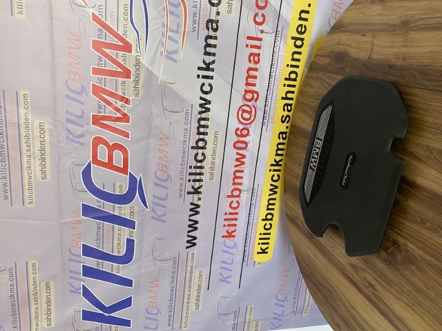 BMW F44 216 218 GRAN COUPE ÇIKMA ORJİNAL MOTOR ÜST SÜS KAPAĞI 8579533