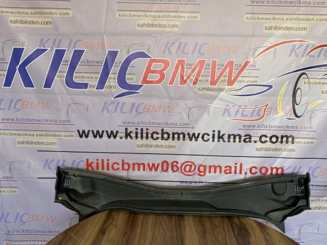 BMW F44 218 216 ÇIKMA ORJİNAL CAM ÖN IZGARASI 7453939
