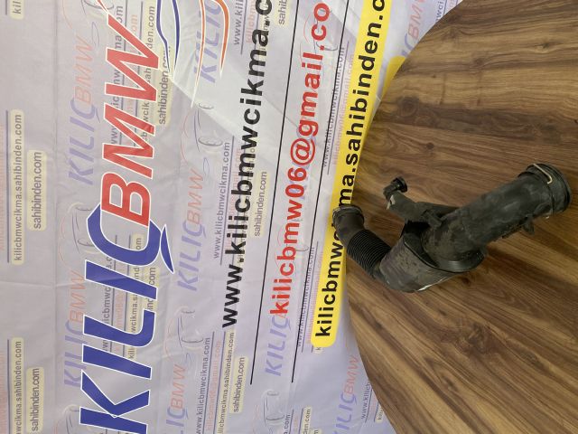 BMW F44 218 BENZİNLİ ÇIKMA ORJİNAL TEMİZ HAVA BORUSU 8693166