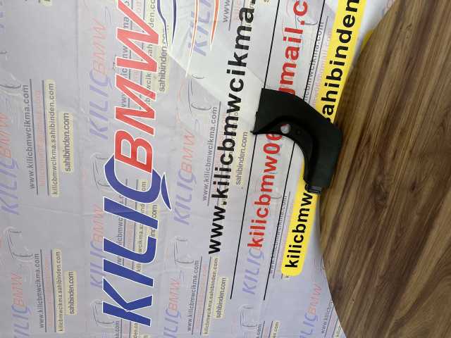 BMW G20 3SERİSİ 2019-23 AYAK BÖLMESİ KAPLAMASI 51437482291