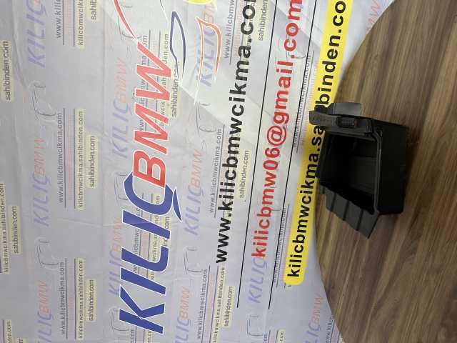 BMW G20 3SERİSİ 2019-23 ÇIKMA ORJİNAL BAGAJ EŞYA GÖZÜ SOL 51477438306