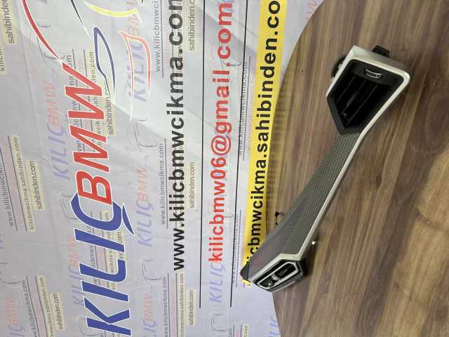 BMW G20 3SERİSİ 2019-23 ÇIKMA ORJİNAL KALORİFER IZGARASI SAĞ