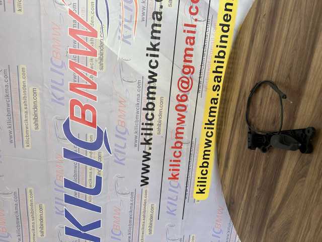 BMW G20 3SERİSİ 2019-23 ÇIKMA ORJİNAL KAPUT AÇMA KOLU  51237446416