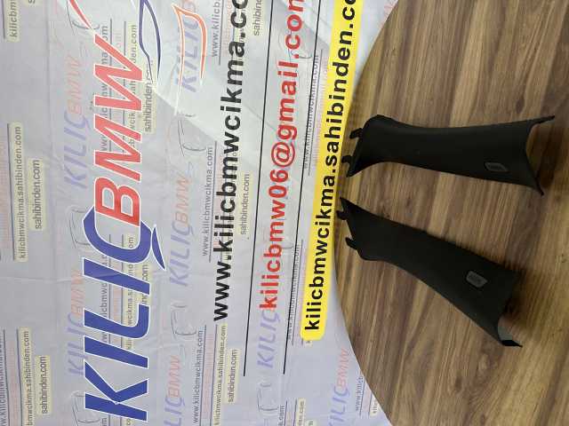 BMW G20 3SERİSİ 2019-23 ÖN DİREK KAPLAMASI SİYAH SAĞ 51438079310