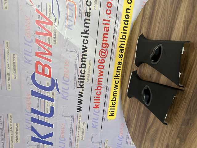 BMW G20 3SERİSİ 2019-23 ORTA DİREK KAPLAMASI SİYAH SOL 51438079321