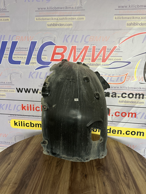 BMW G26 G22 G23 430 420 ÖN ÇAMURLUK DAVLUMBAZI SOL ORJİNAL ÇIKMA