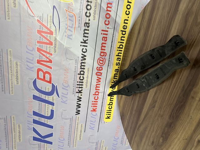 BMW G30 520 530 2017-23 ÇAMURLUK VİDA KAPAĞI