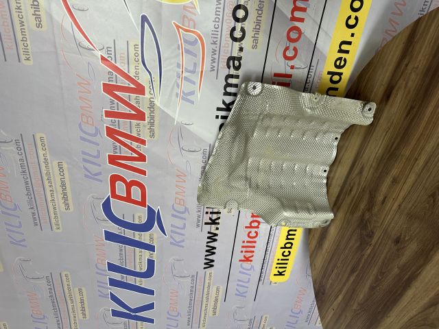 BMW G30 520 530 BENZİNLİ EGZOZ ISI YALITIMI ÖN 51487340215