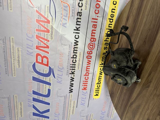 BMW G30 520 530 BENZİNLİ KLİMA SIVI BİDONU 17138610655
