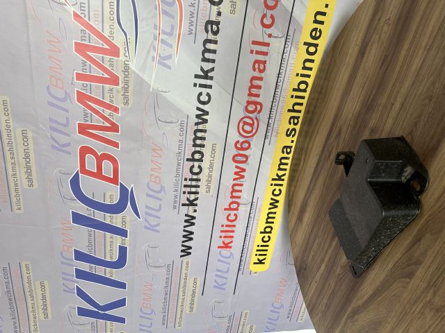 BMW G30 520 530 ÇIKMA ORJİNAL ARKA HAVA TAHLİYESİ 51477446852