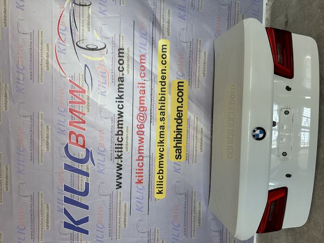 Bmw G30 520 530 Çıkma Orjinal Bagaj Kapağı Beyaz Hatasız