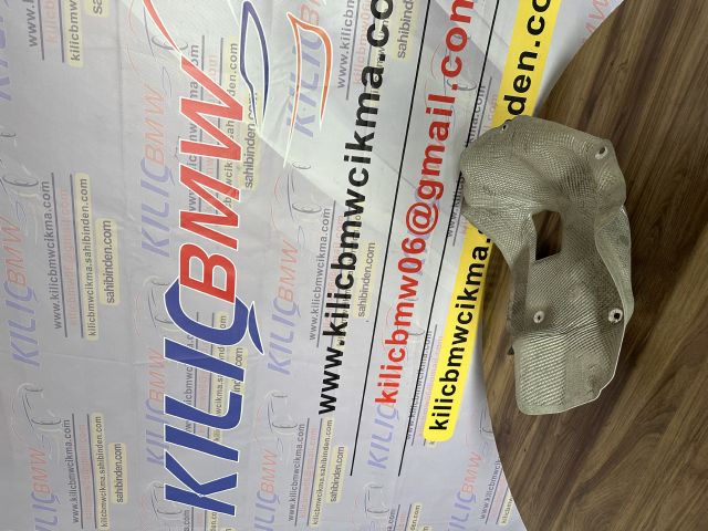 BMW G30 520 530 ÇIKMA ORJİNAL EGZOZ ISI YALITIMI 51487340823