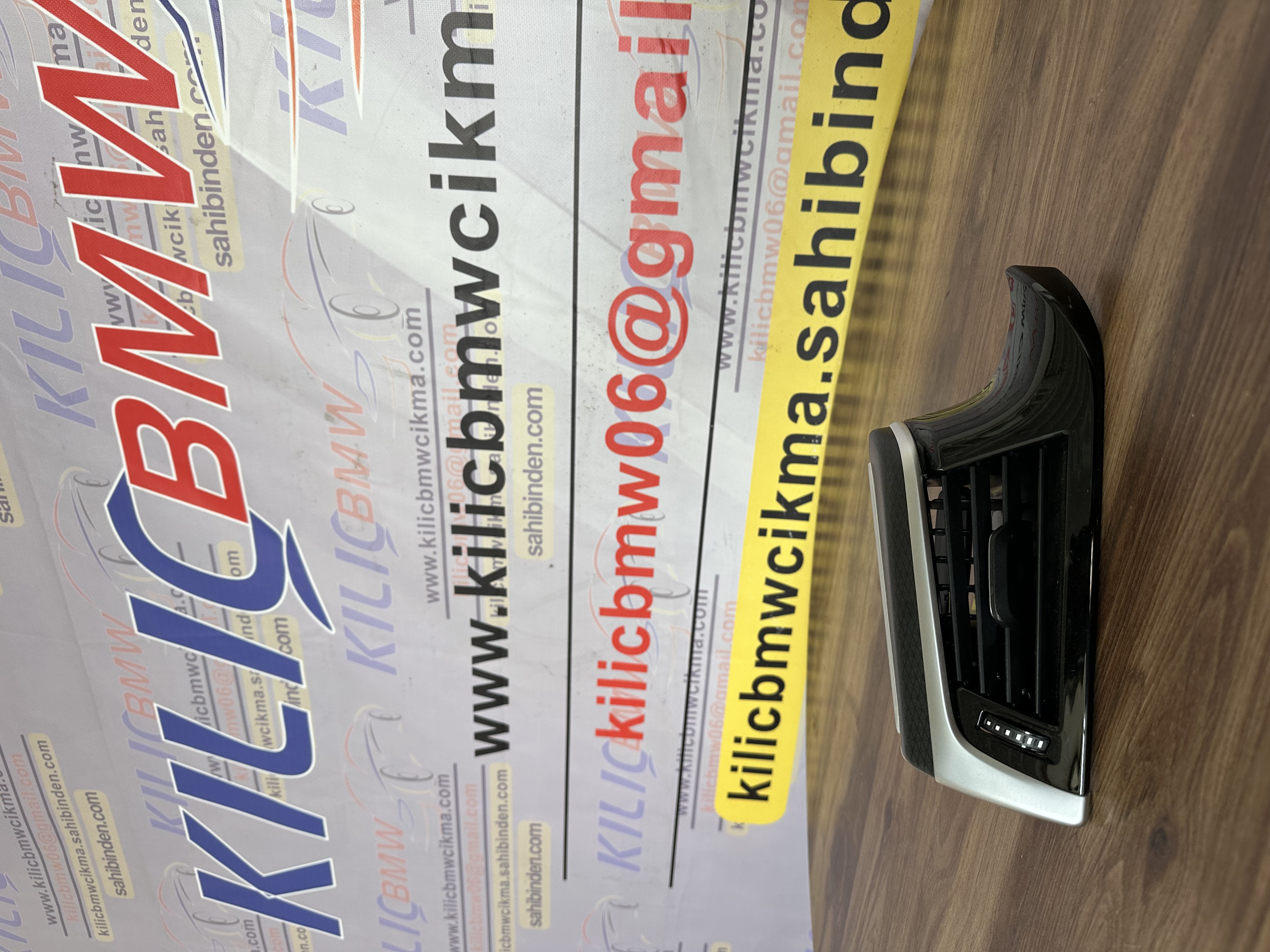 BMW G30 520 530 ÇIKMA ORJİNAL SOL KALORİFER IZGARASI