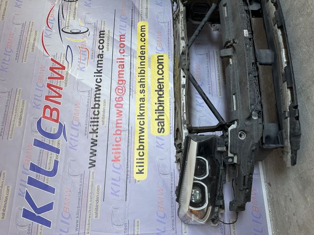 Bmw G30 520 530 Sağ Far Çıkma Orjinal