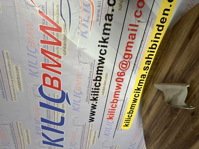 BMW G30 520 530 ŞANZUMAN ALT MUHAFAZA AYAĞI ÇIKMA ORJİNAL