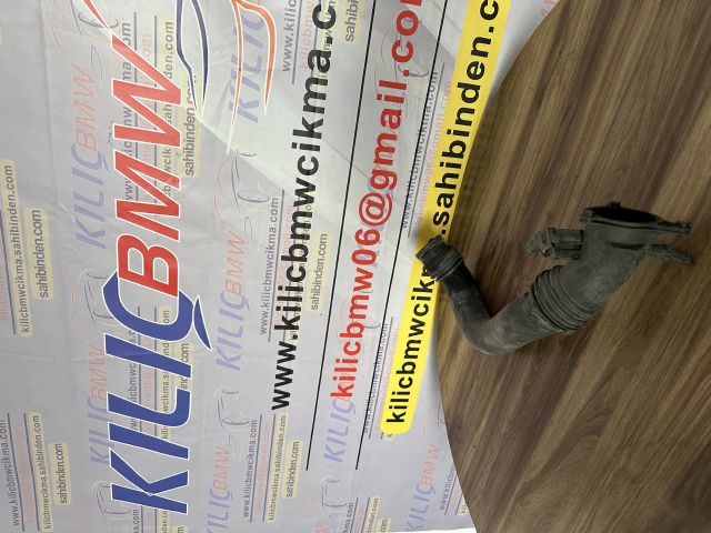 BMW G30 520 530 TURBO BORUSU ÇIKMA ORJİNAL 13718601683