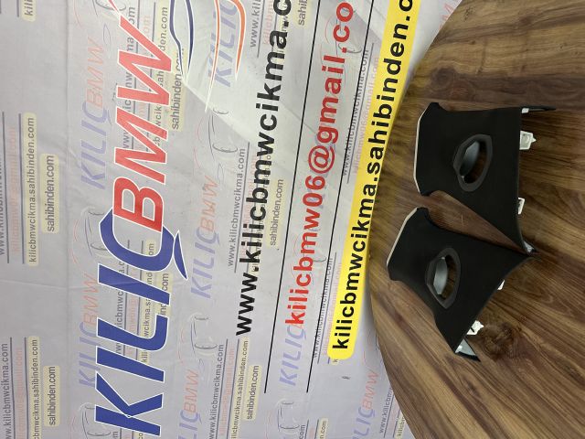 BMW G60 ÇIKMA ORJİNAL ORTA DİREK ÜST KAPLAMASI 9504299