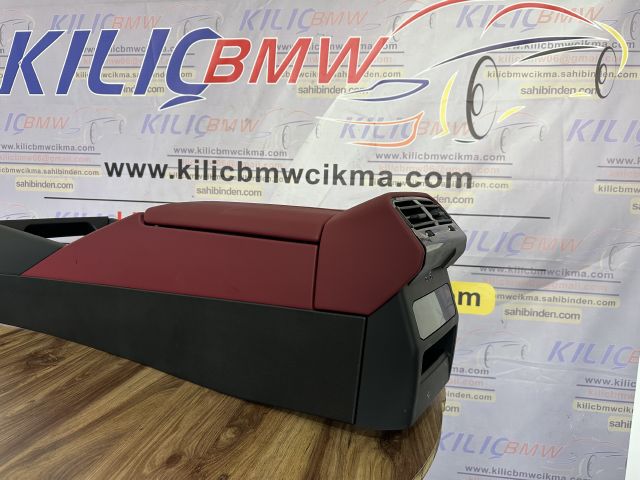 BMW G60 İ5 520İ ÇIKMA ORJİNAL ORTA KONSOL