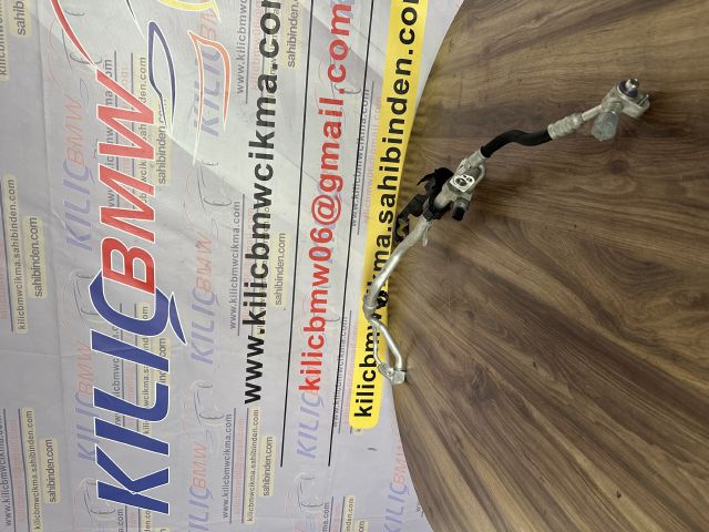 BMW G60 KLİMA BORUSU ÇIKMA ORJİNAL 7209902